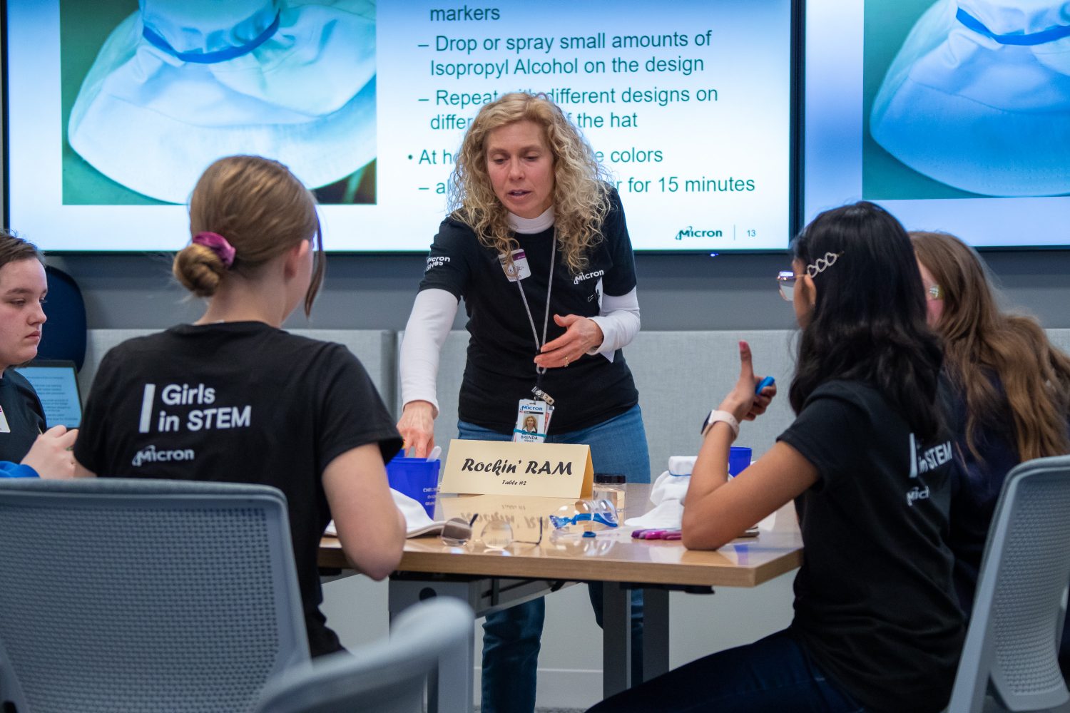 Brenda Krauss volunteering at Girls Going Tech program